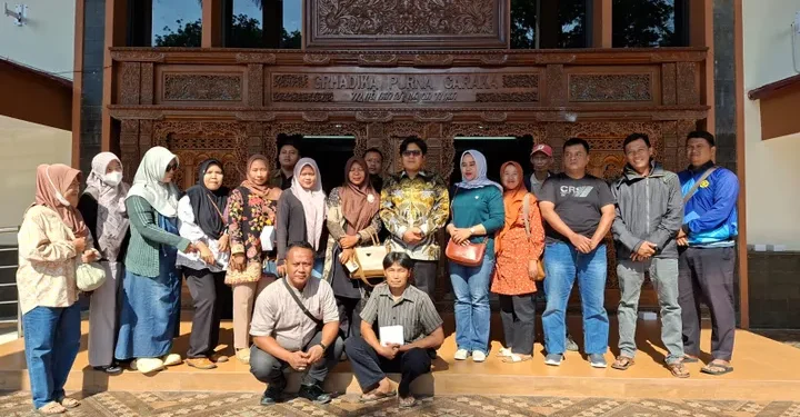 Gaji Guru PPPK Paruh Waktu Disorot, DPRD Cirebon Minta Kesejahteraan Diperbaiki
