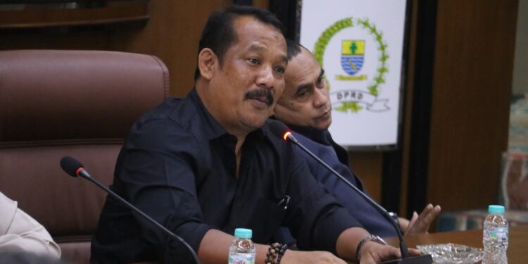 DPRD Desak Seluruh Proses Pembayaran Bermodus Sumbangan Dihentikan