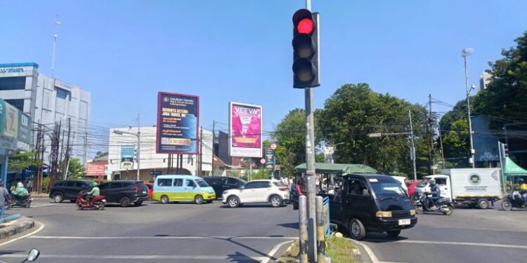 Awas Ada Perubahan Fase Durasi Lampu Merah di Kota Cirebon