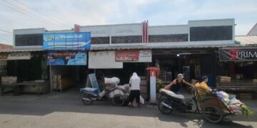 MBG Libur, Harga Telur dan Ayam di Pasar Cirebon Kembali Stabil