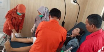 Kabel WiFi Semrawut Lukai Pengendara, Pemdes Gebang Kulon Desak Penertiban