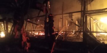 Baru Dua Hari Beroperasi, Kandang Broiler di Kuningan Terbakar, 10.700 DOC Mati