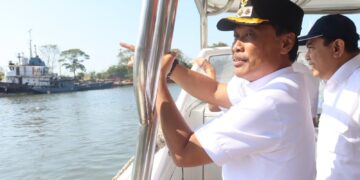 Wali Kota dan BOP Pantura Jawa Tinjau Rencana Pembangunan Tanggul Laut 
