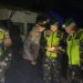 Petugas Gabungan Polsek Jatitujuh, Koramil dan Satpol PP Gerebek Rumah Kosong yang Diduga Jadi Tempat Mesum