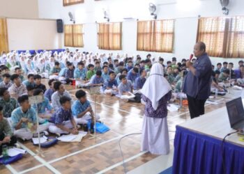 Pelajar Kuningan Dibentengi dari Jerat Judol dan Pinjol