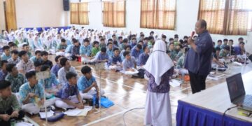 Pelajar Kuningan Dibentengi dari Jerat Judol dan Pinjol