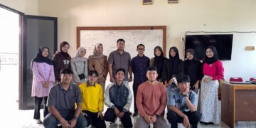 KKN UM Kuningan Bantu UMKM Selajambe Urus Legalitas Usaha