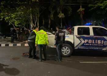 Nmax Tabrak Truk di Siliwangi, Pengendara Luka Berat
