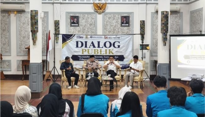 Dialog Publik SMSI Kota Cirebon: Kemandirian Ekonomi, Tantangan dan Peluang Masa Depan Kota Cirebon