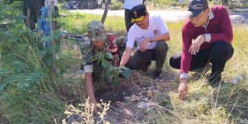 Satpol PP Cirebon Dukung Gerakan Indonesia Asri, Bersihkan Lingkungan dan Hijaukan Ruang Publik